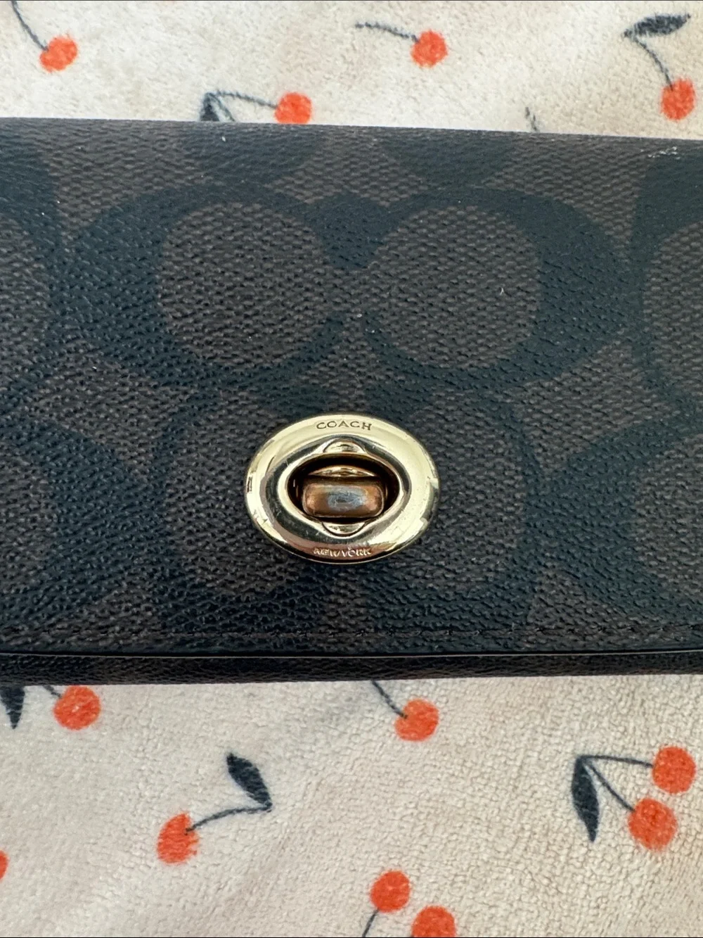 Coach Black Signature glasses case  Wristlet with Gold Turnlock